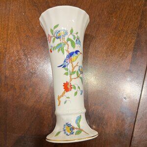 EXQUISITE FINE ENGLISH BONE CHINA BUDS VASE